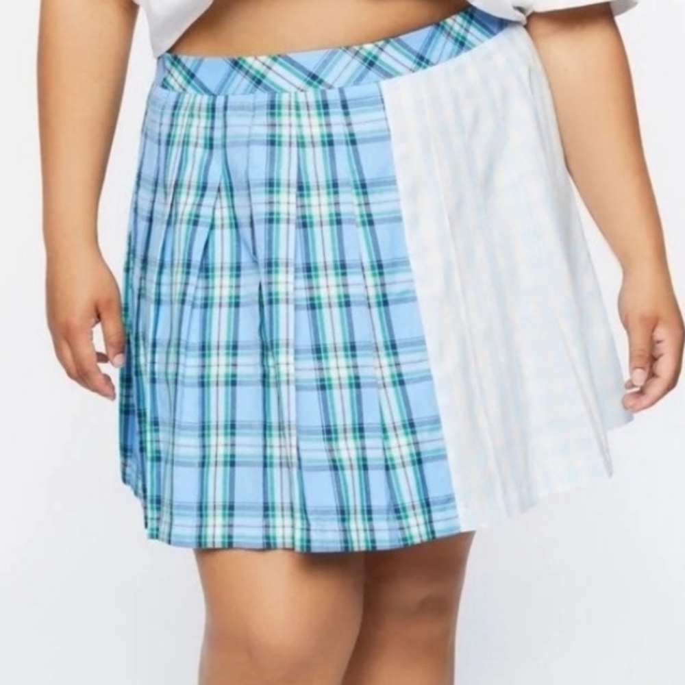 Forever 21 Blue and White Checkered Mini Skirt
